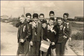 Certificat etudes rue de la petite vitesse 1960 504.jpg